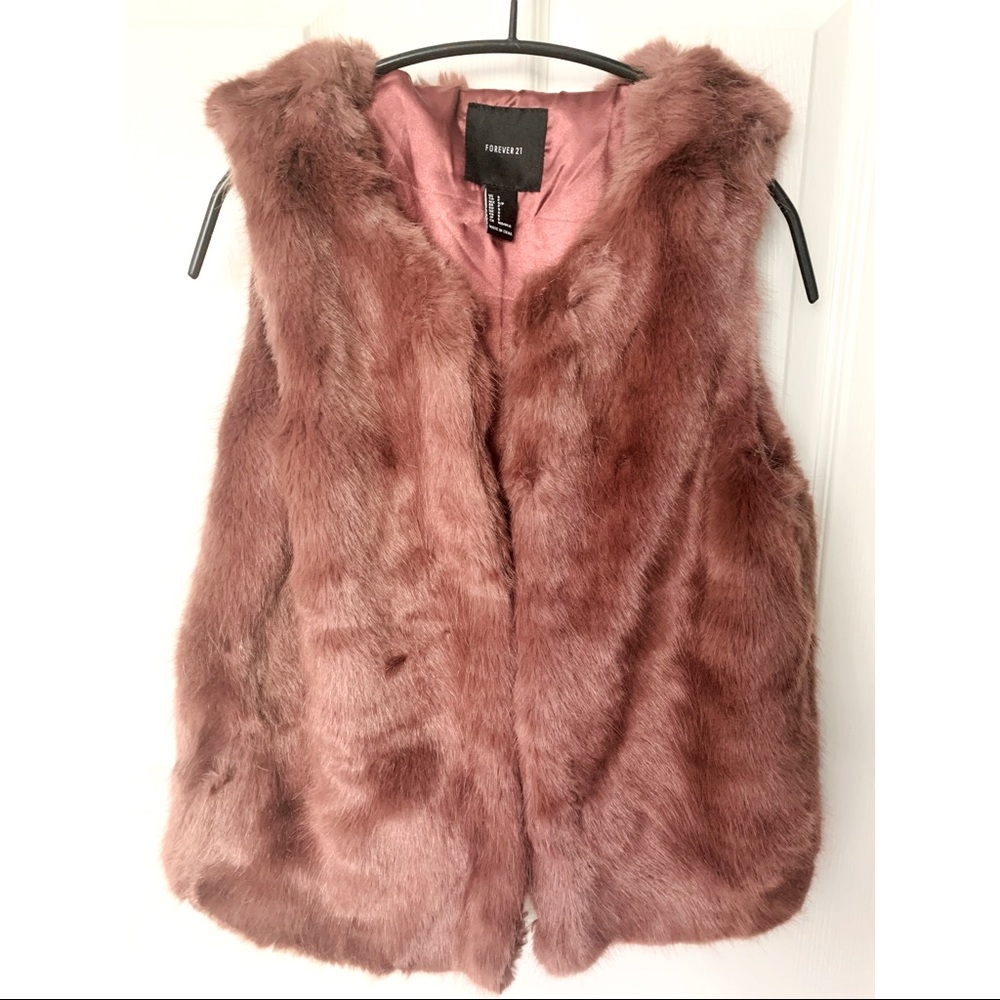 Forever21 faux fur vest